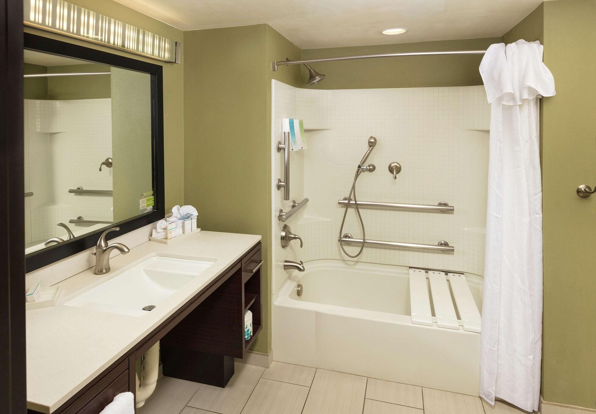 Home2 Suites By Hilton Salt Lake City/Layton Εξωτερικό φωτογραφία